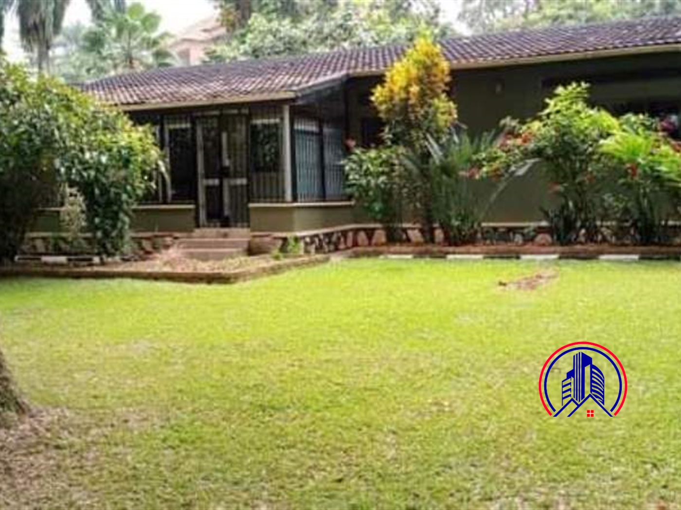 Bungalow for rent in Kololo Kampala