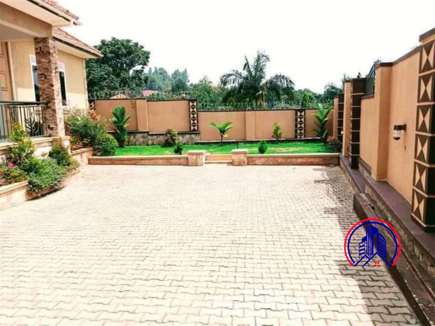 Bungalow for sale in Kitende Wakiso