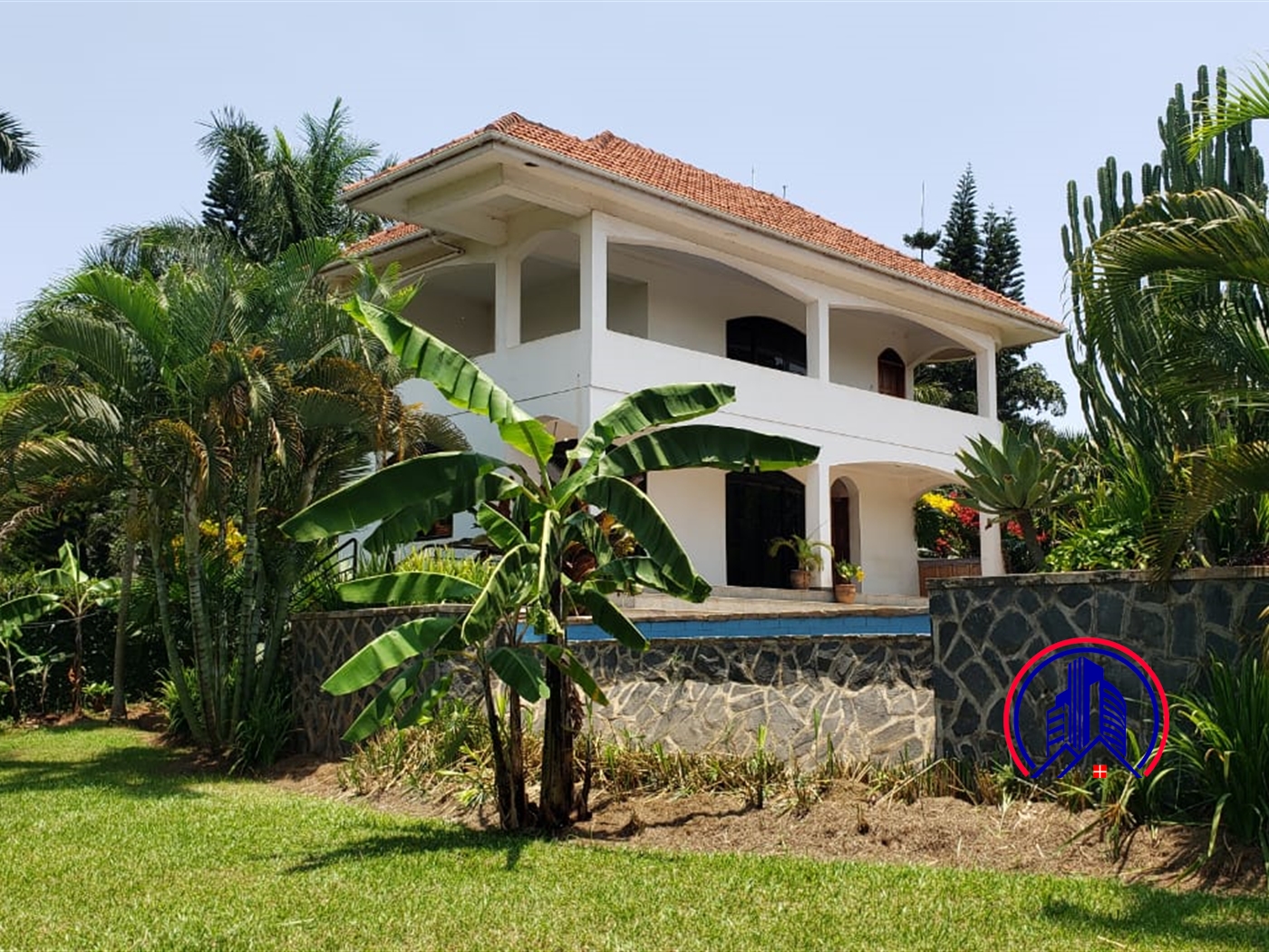 Storeyed house for rent in Munyonyo Kampala