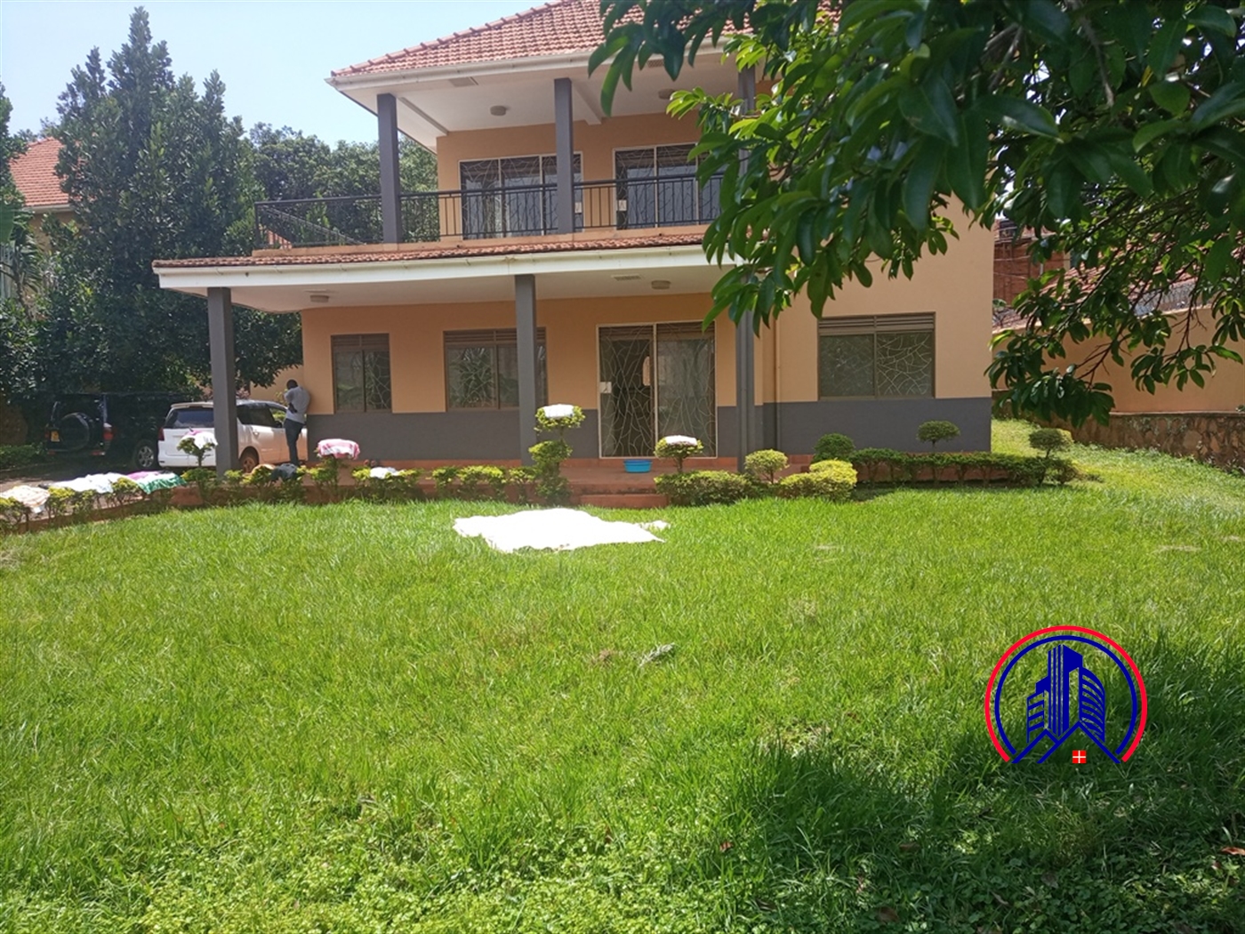 Storeyed house for sale in Muyenga Kampala