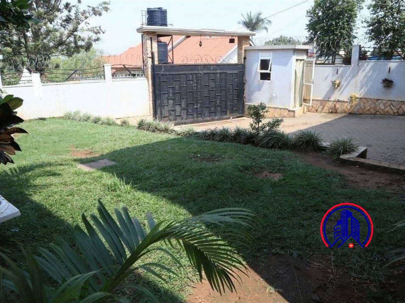 Storeyed house for sale in Naalya Wakiso