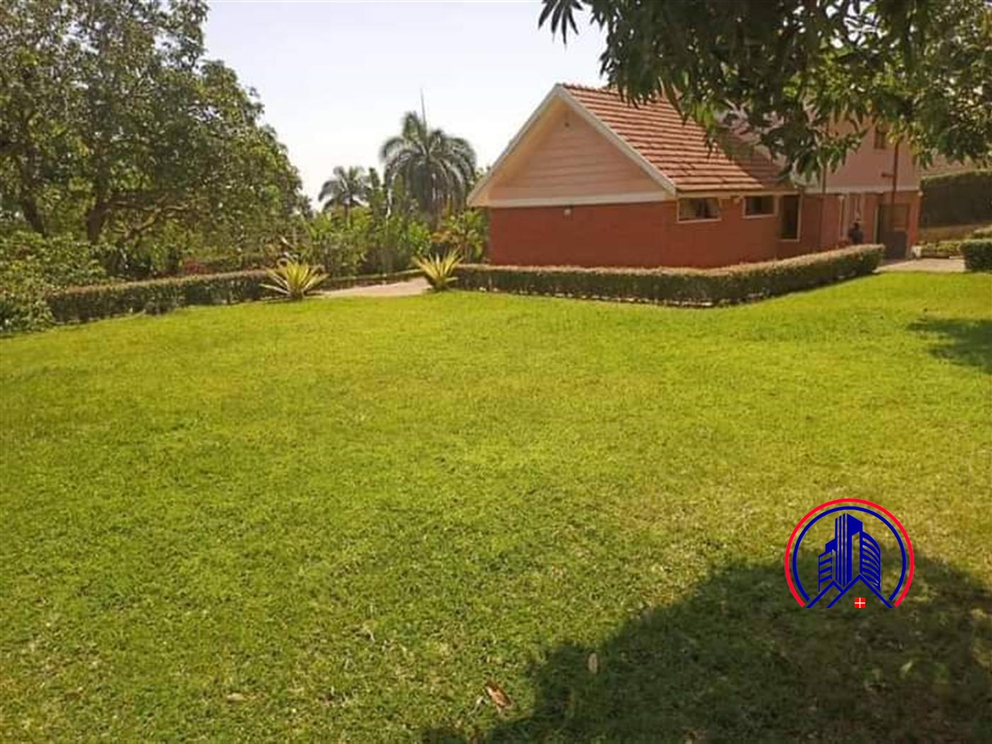 Storeyed house for rent in Naguru Kampala