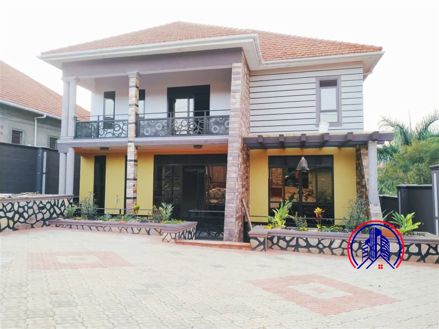 Storeyed house for sale in Kira Wakiso