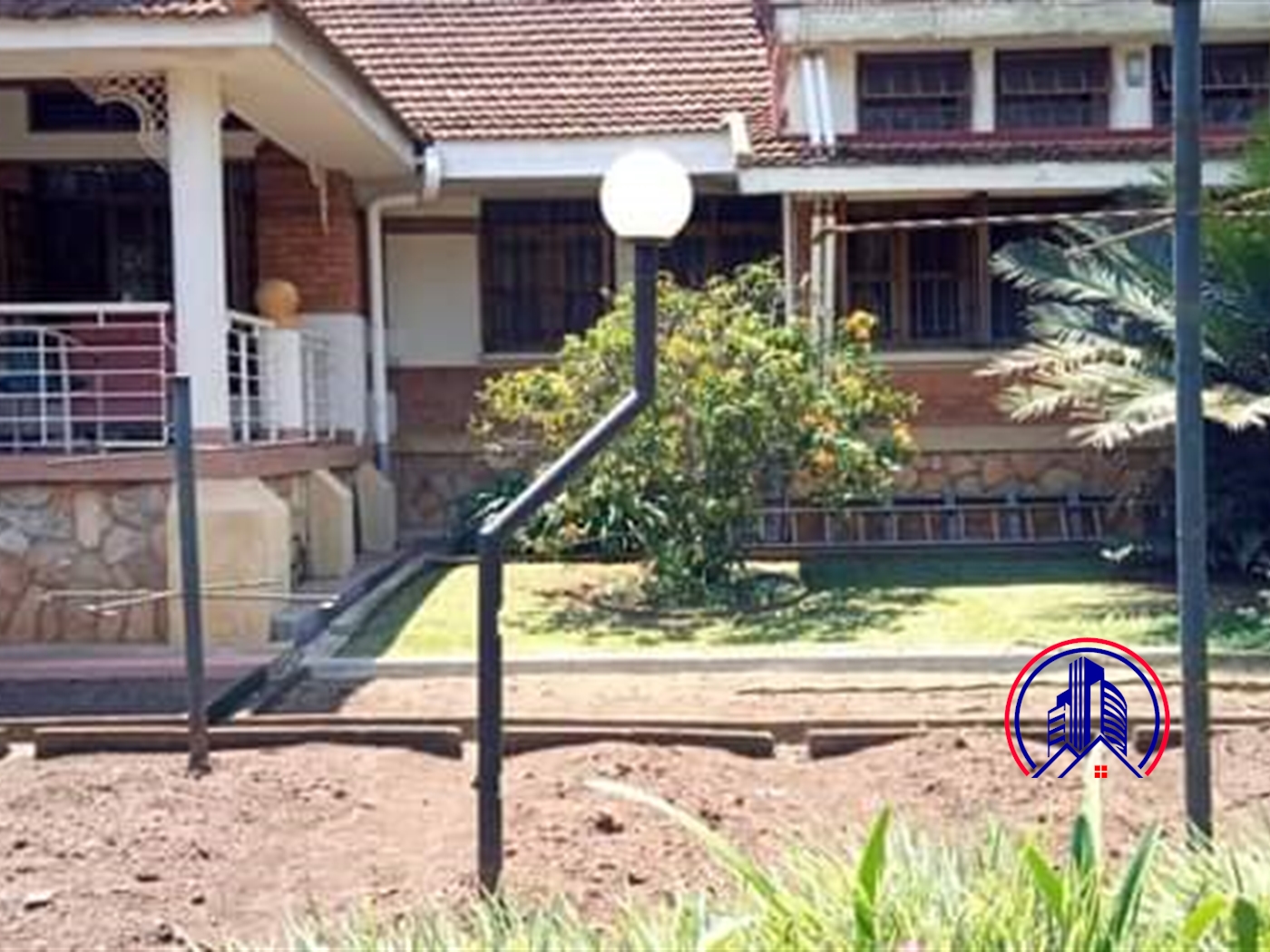 Bungalow for sale in Kololo Kampala