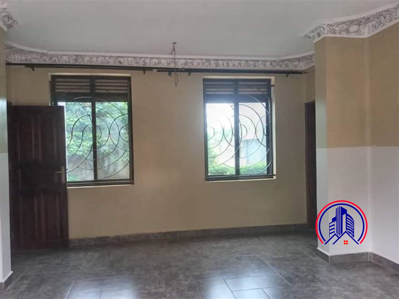 Storeyed house for sale in Buwaate Wakiso