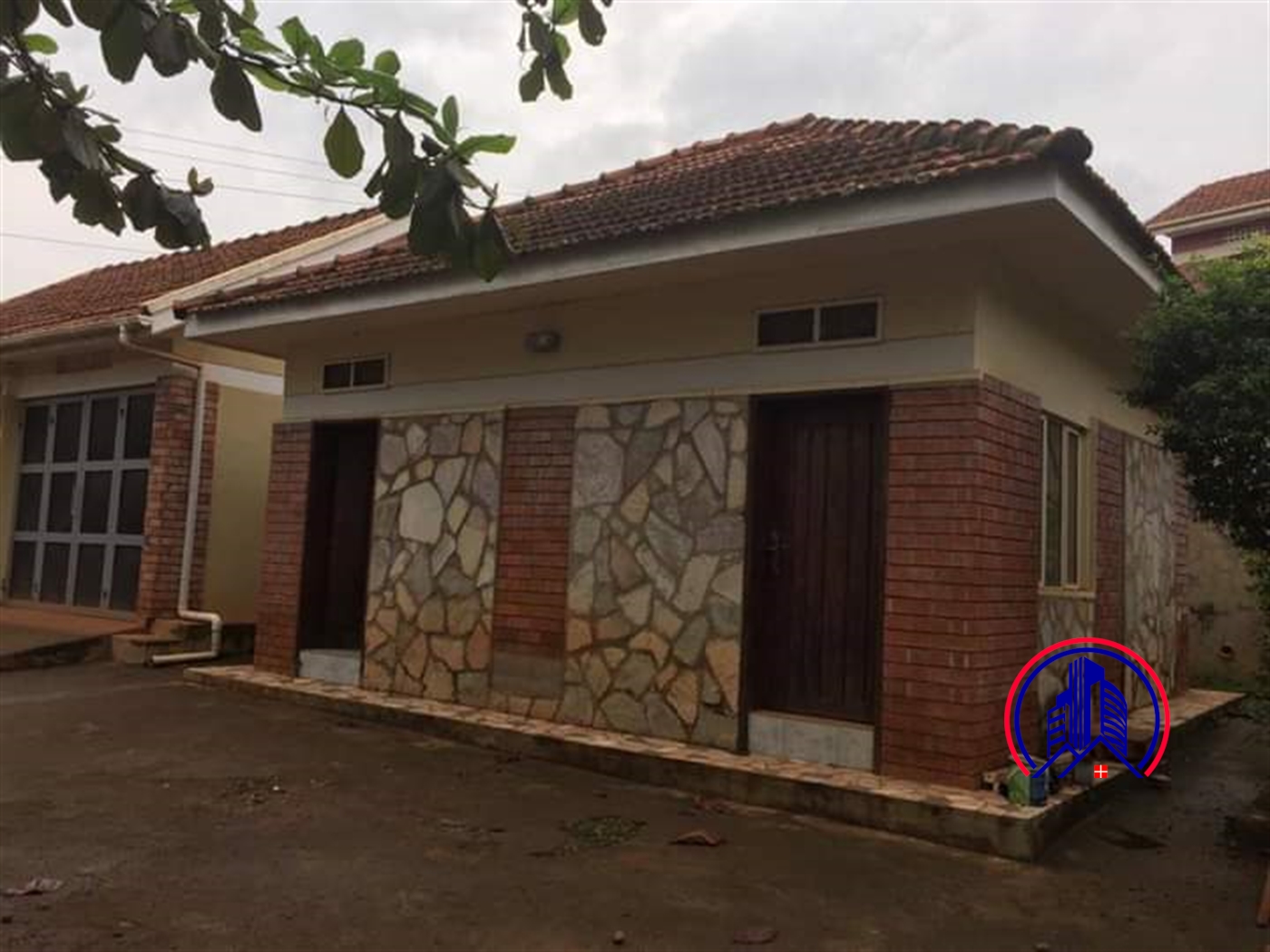 Bungalow for sale in Munyonyo Kampala