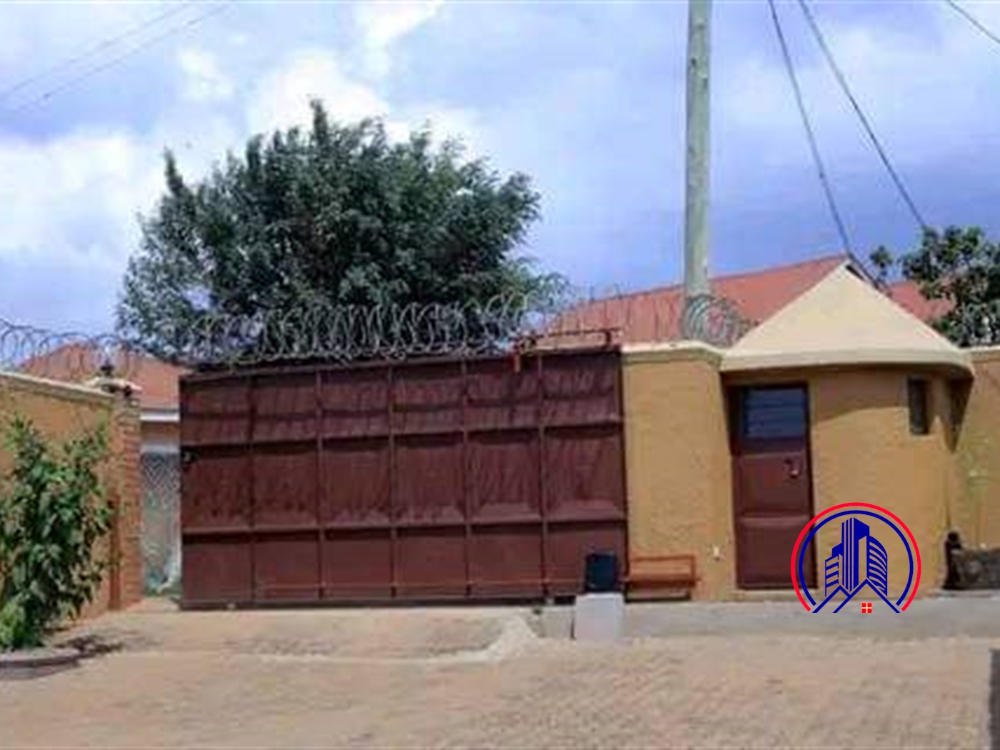 Bungalow for rent in Kansanga Kampala