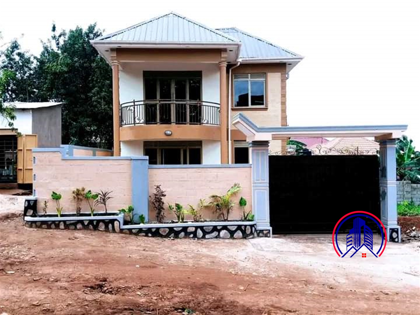 Storeyed house for sale in Seguku Wakiso