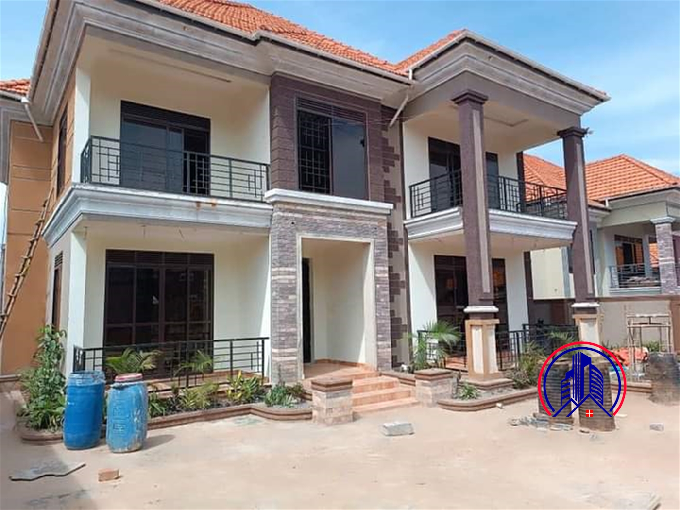 Storeyed house for rent in Kulambilo Kampala