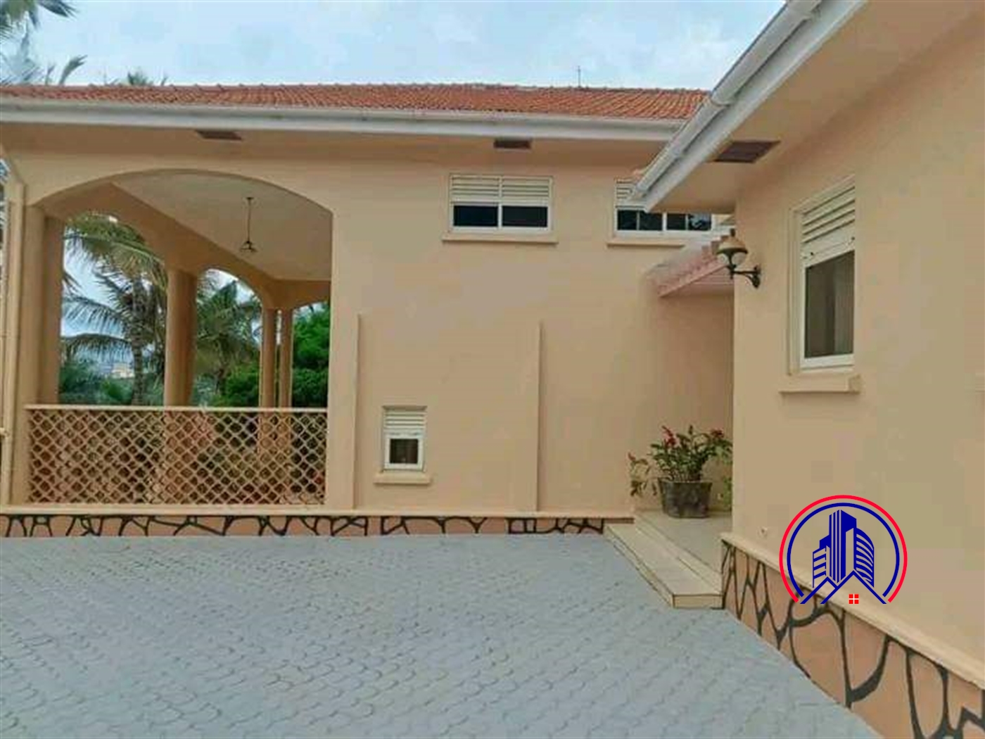 Storeyed house for rent in Naguru Kampala