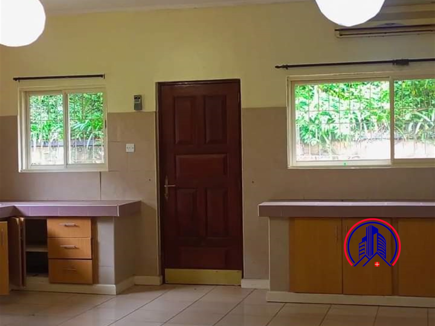 Bungalow for rent in Kololo Kampala