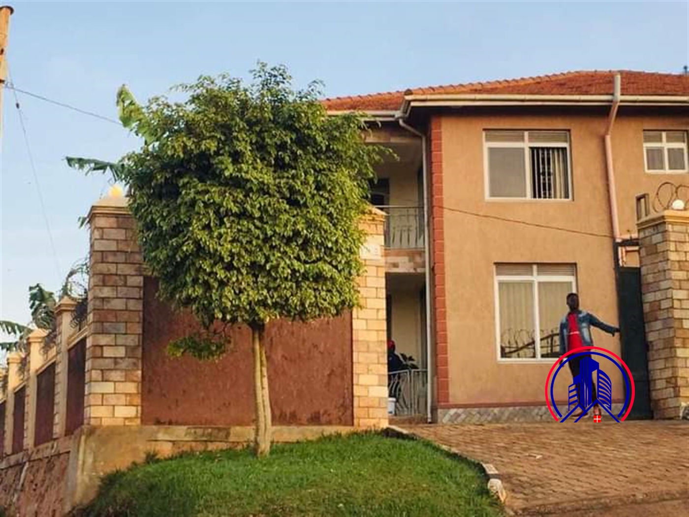Storeyed house for rent in Bwebajja Kampala