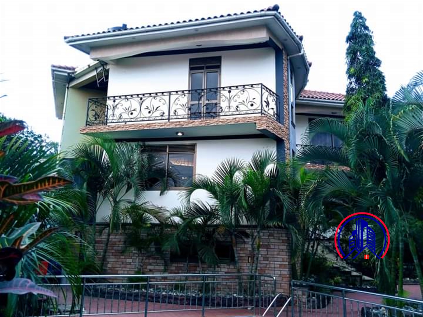 Mansion for sale in Kyaliwajjala Wakiso