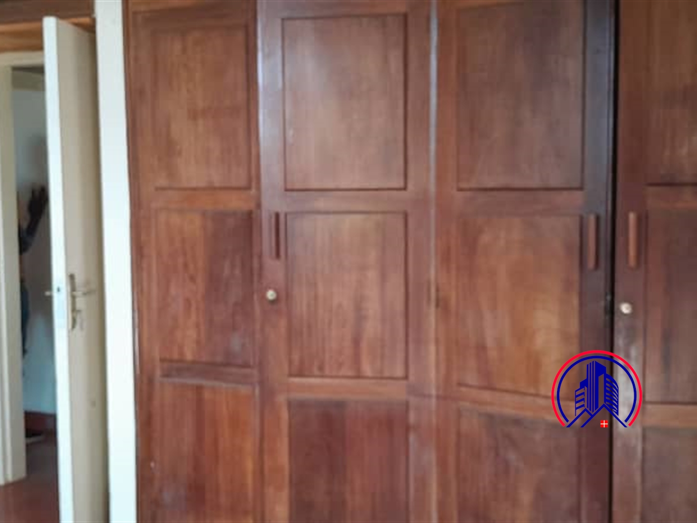 Semi Detached for rent in Kololo Kampala