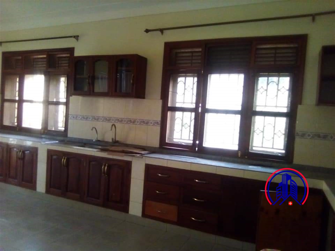 Storeyed house for rent in Muyenga Kampala