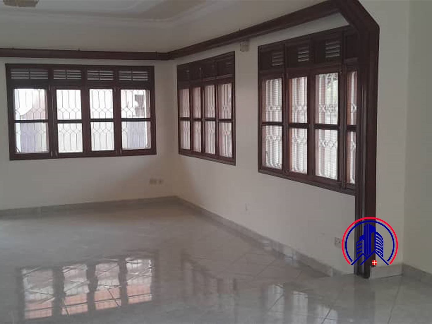 Bungalow for rent in Muyenga Kampala