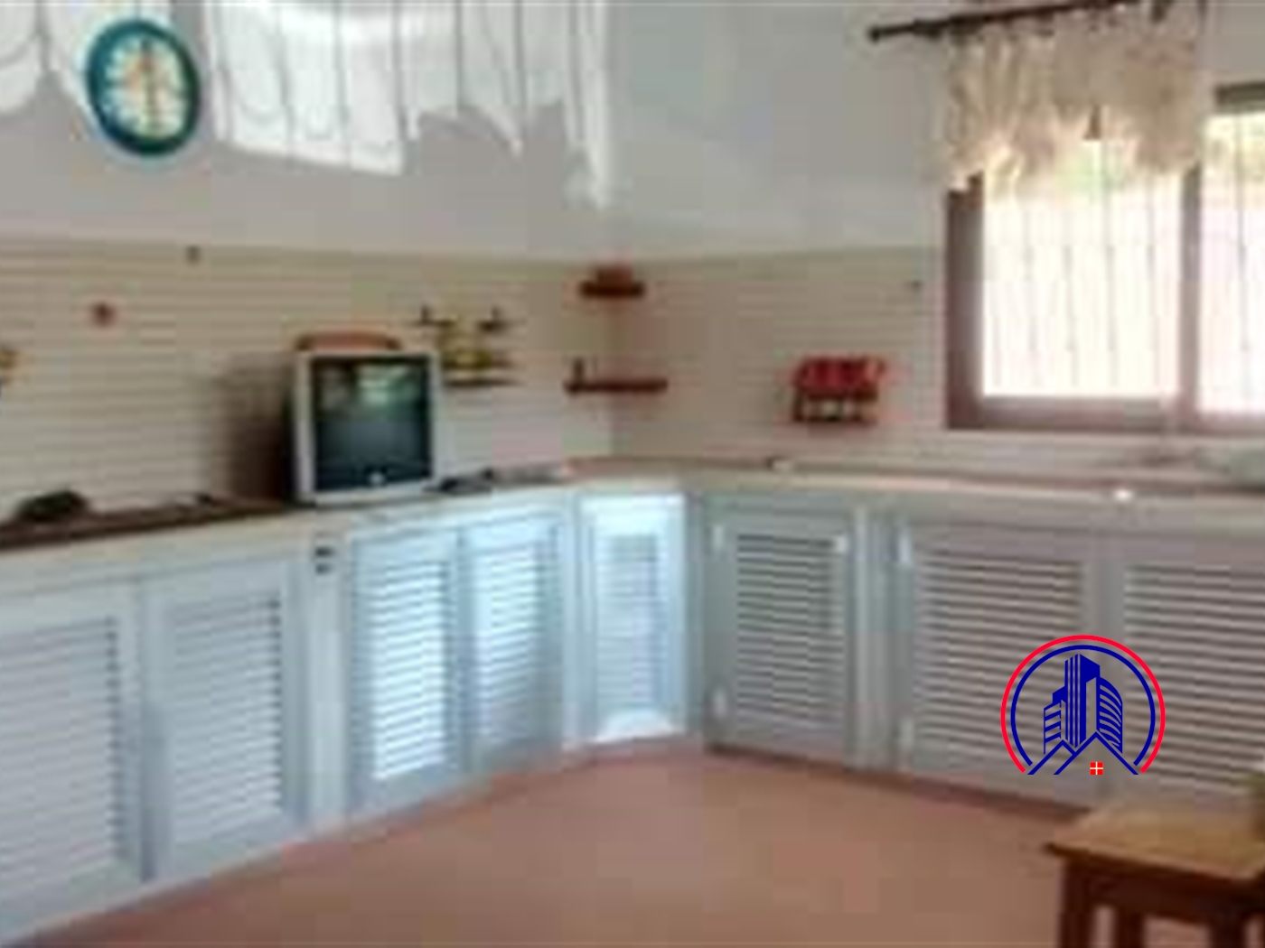 Bungalow for rent in Muyenga Kampala