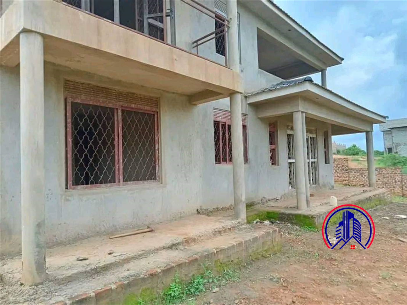 Storeyed house for sale in Namugongo Wakiso