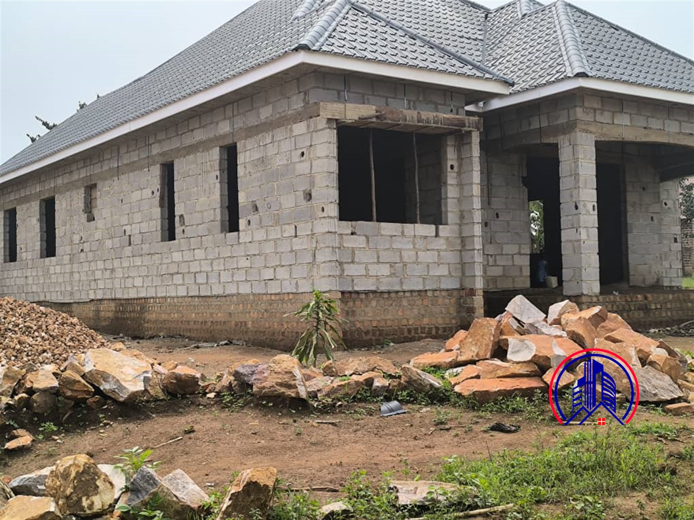 Shell House for sale in Namugongo Wakiso