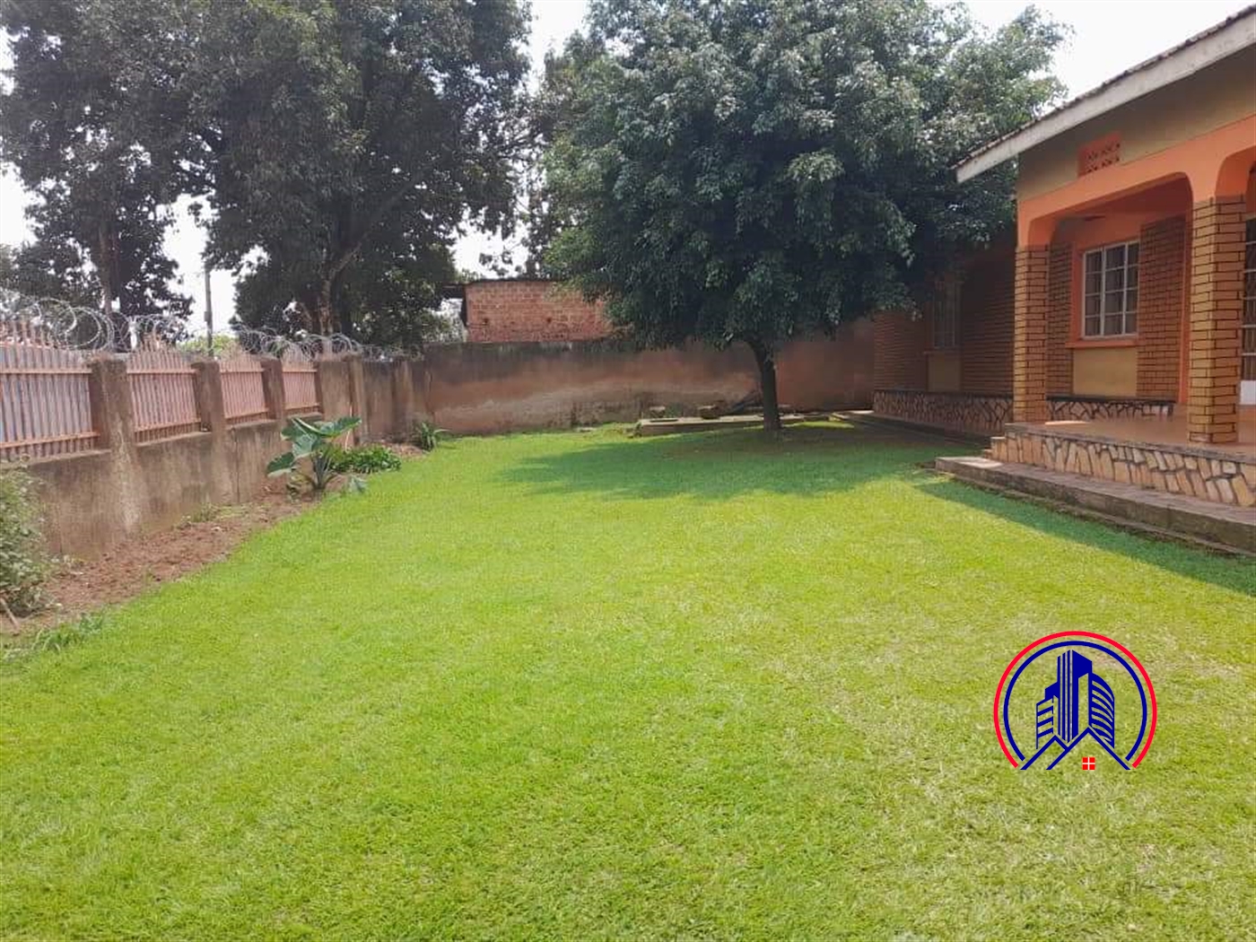 Bungalow for sale in Bukoto Kampala