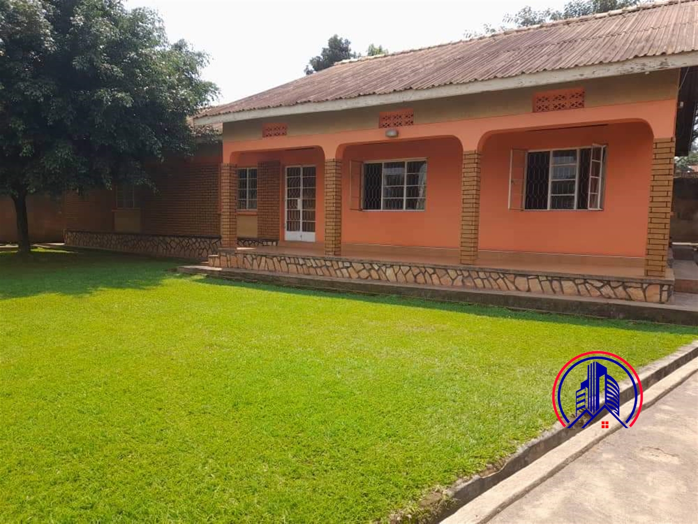 Bungalow for sale in Bukoto Kampala