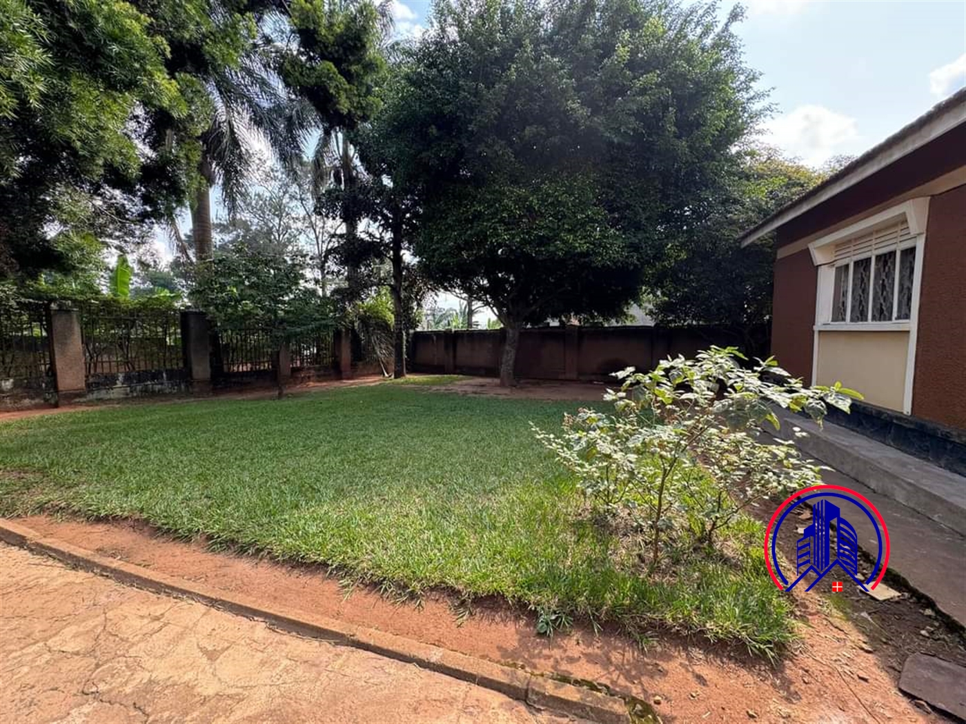 Bungalow for sale in Bukoto Kampala