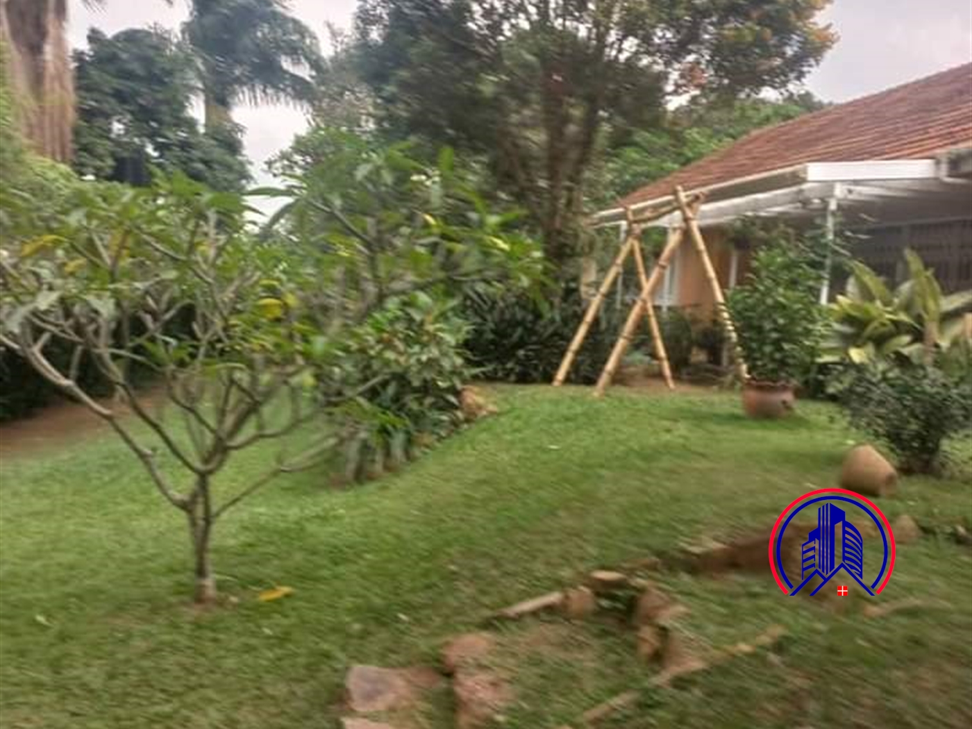 Bungalow for sale in Kansanga Kampala