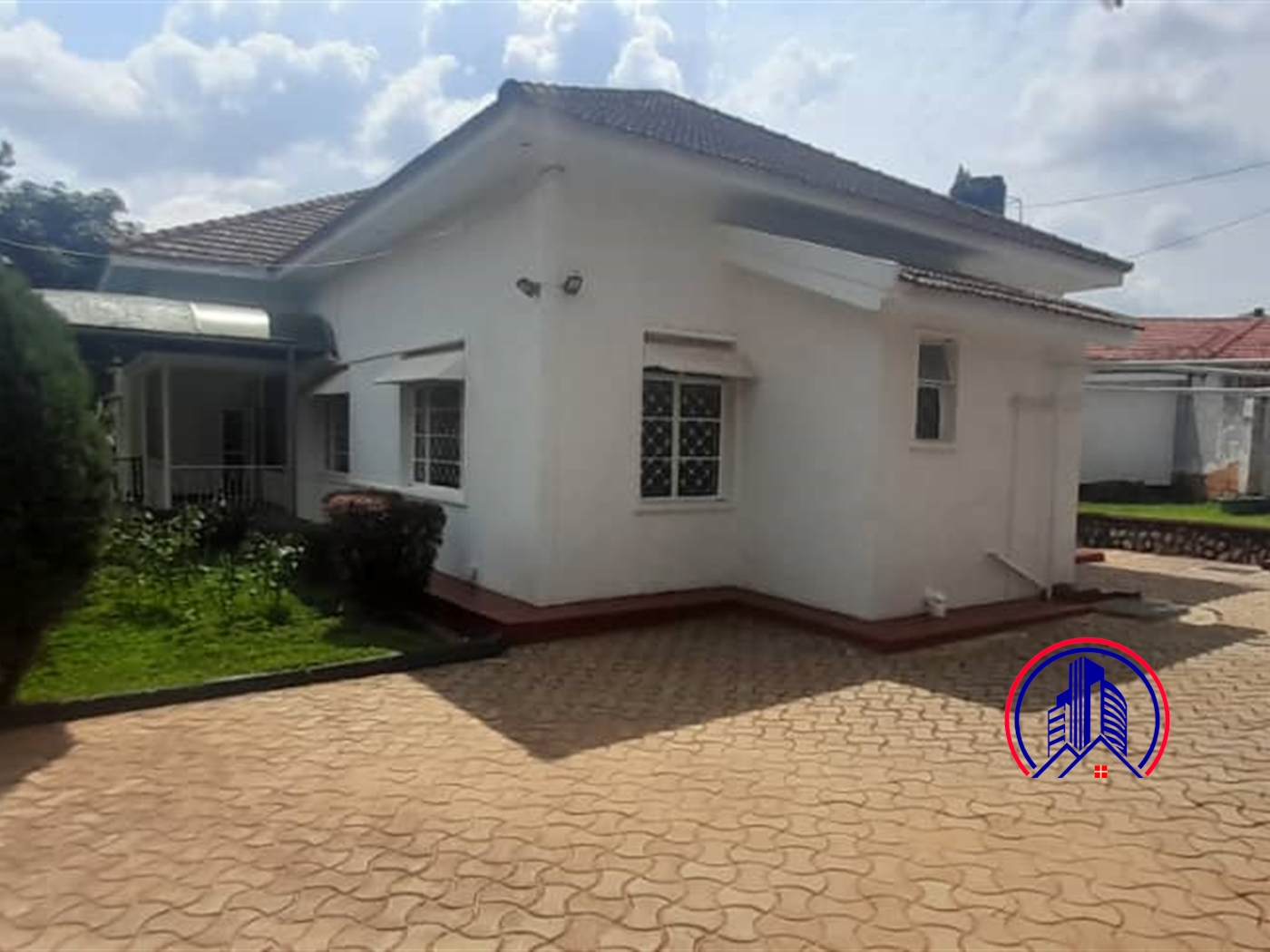 Bungalow for rent in Bukoto Kampala