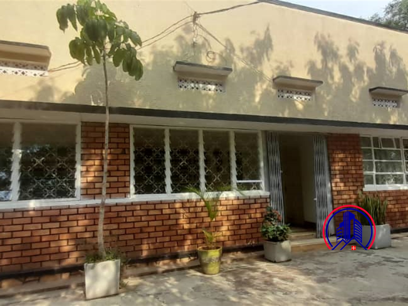 Bungalow for rent in Bukoto Kampala