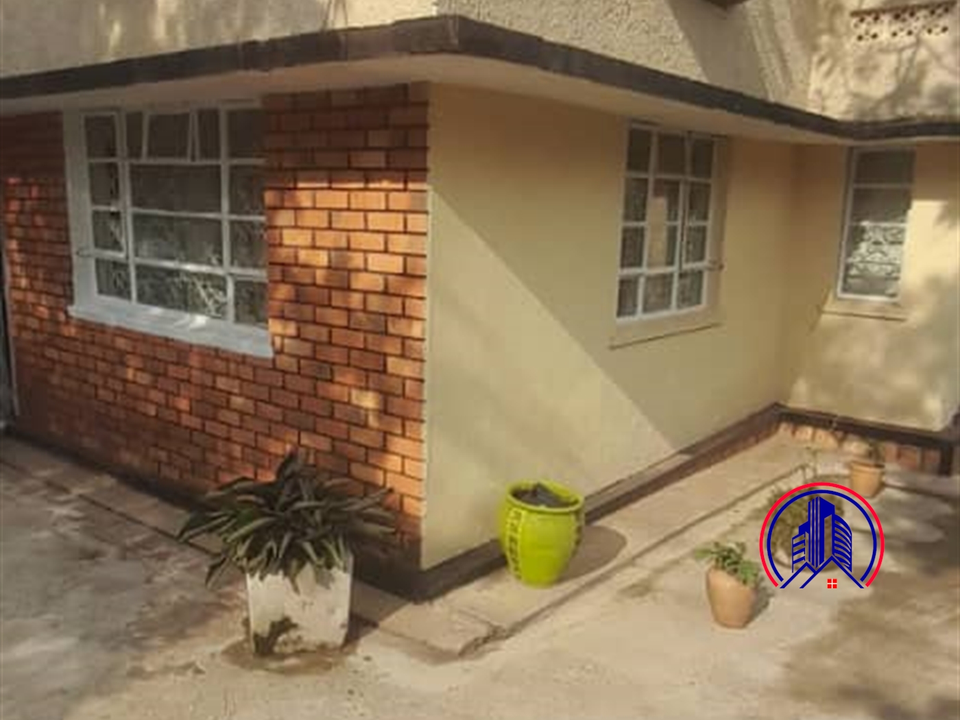 Bungalow for rent in Bukoto Kampala