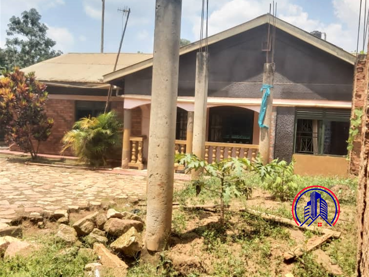 Bungalow for sale in Lwezakajansi Wakiso