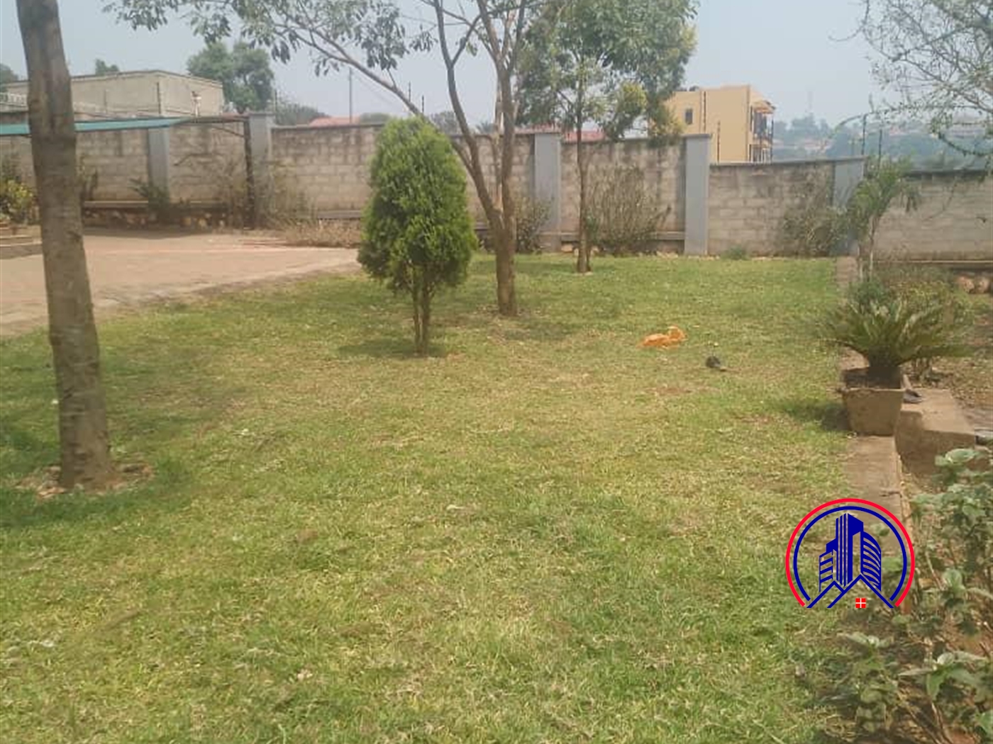 Storeyed house for sale in Komamboga Wakiso