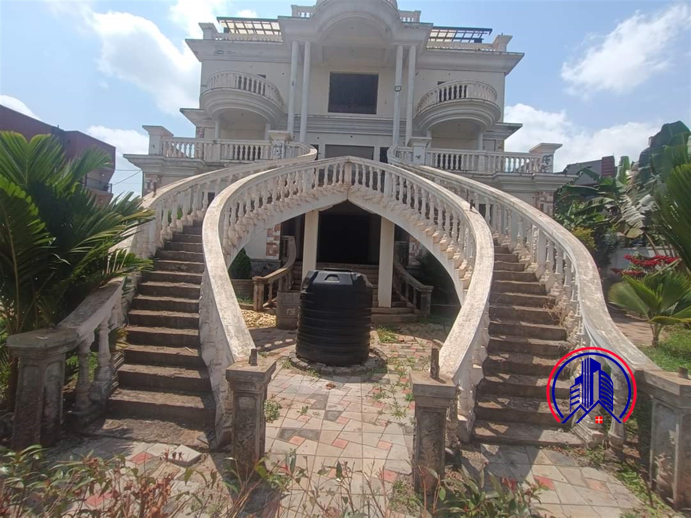 Storeyed house for sale in Bwebajja Wakiso