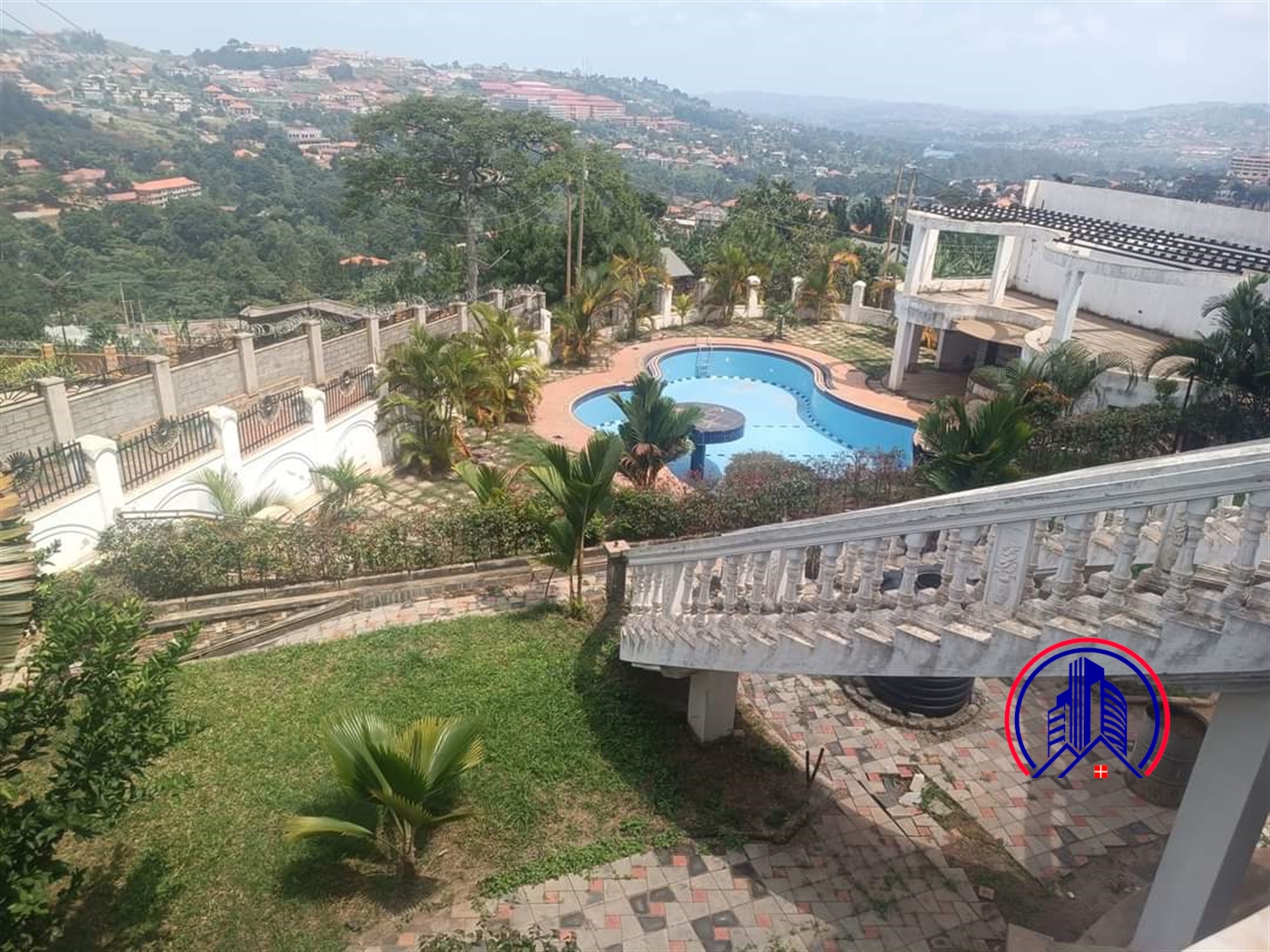 Storeyed house for sale in Bwebajja Wakiso