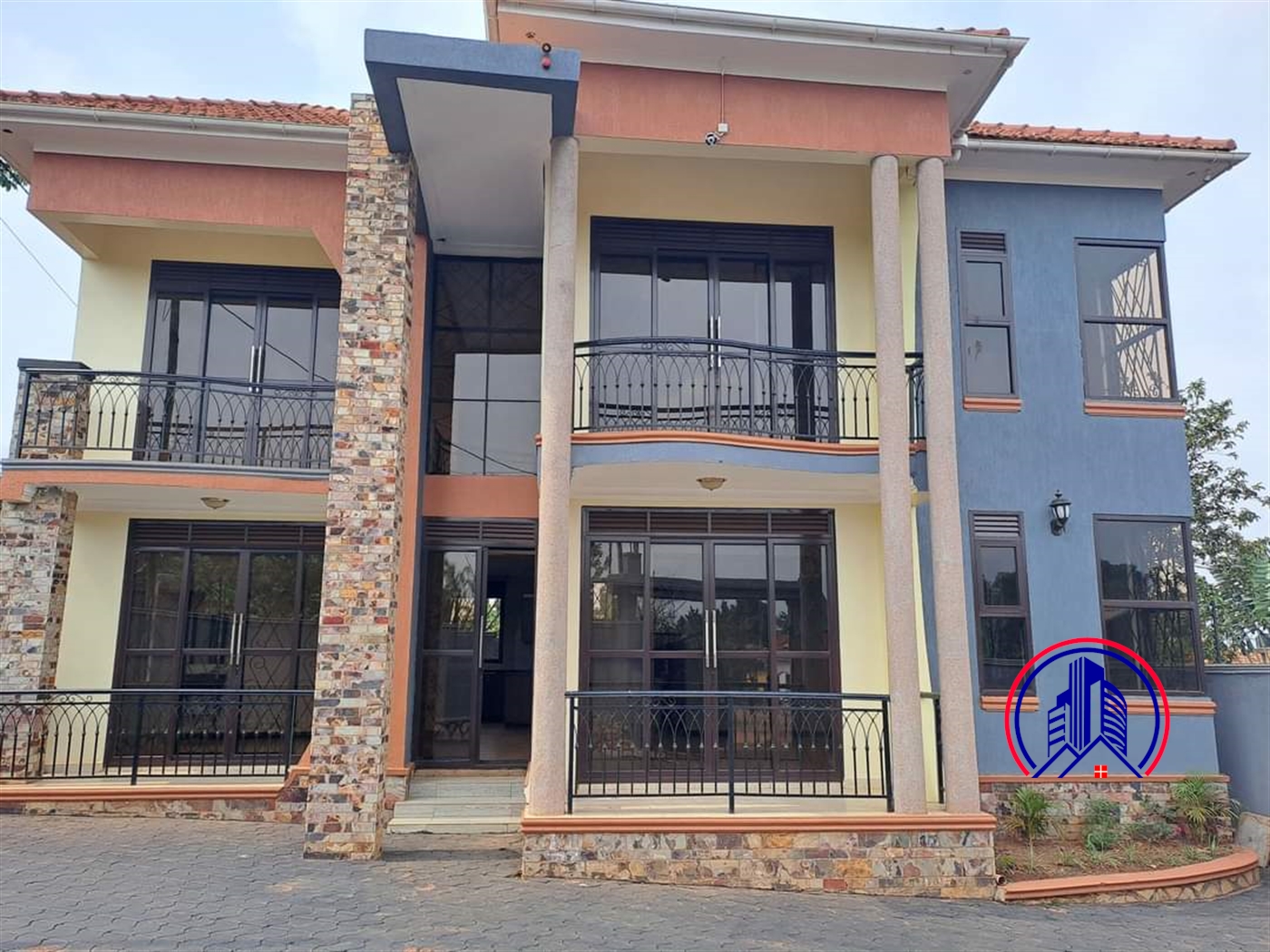 Storeyed house for sale in Kira Wakiso