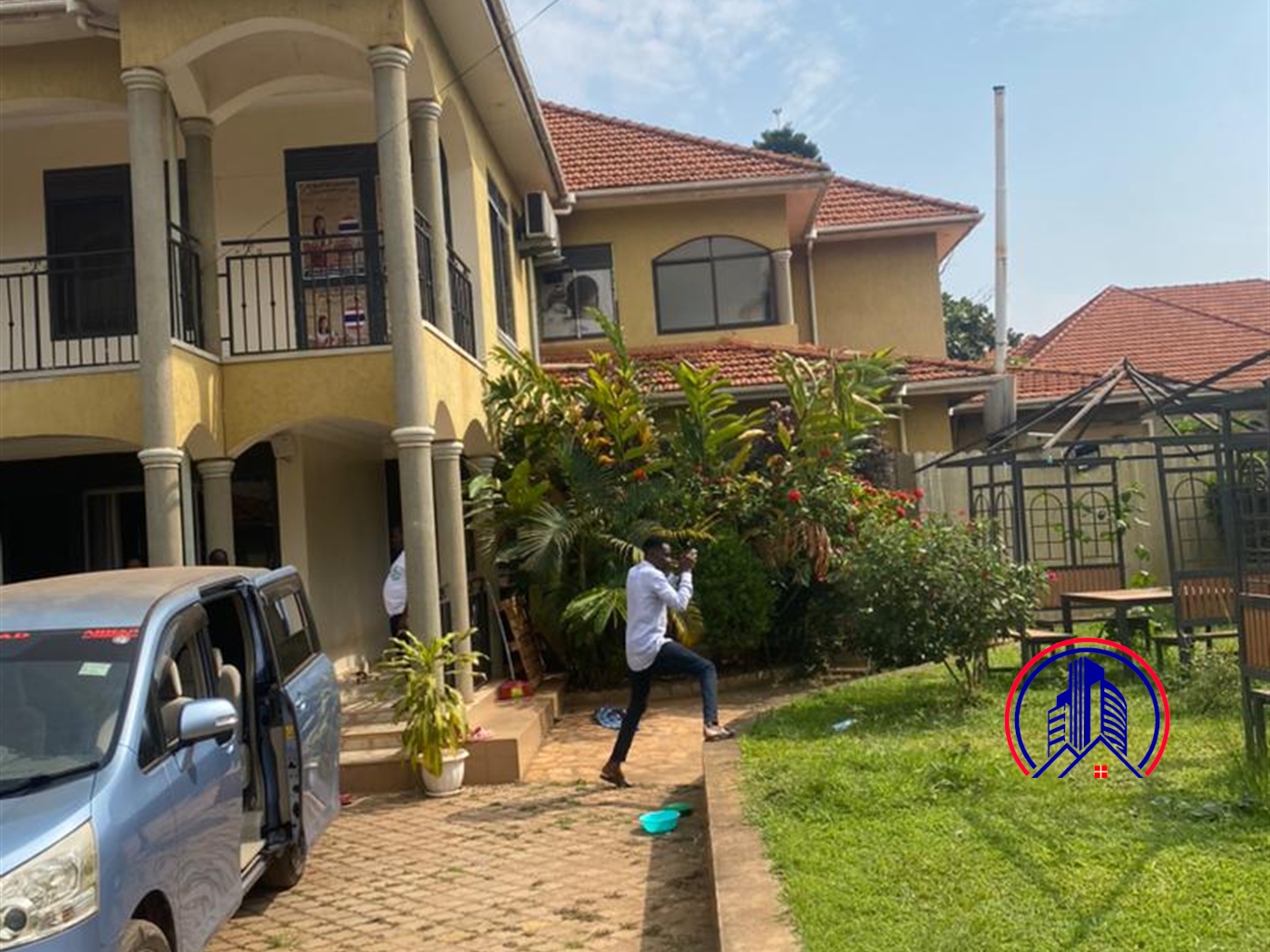 Storeyed house for sale in Munyonyo Kampala