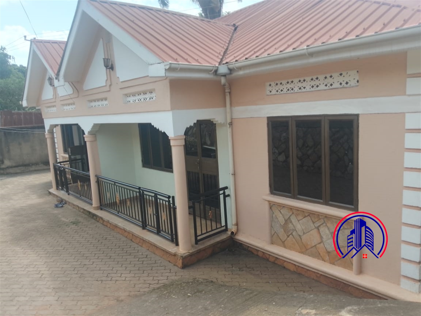 Semi Detached for sale in Bukoto Kampala