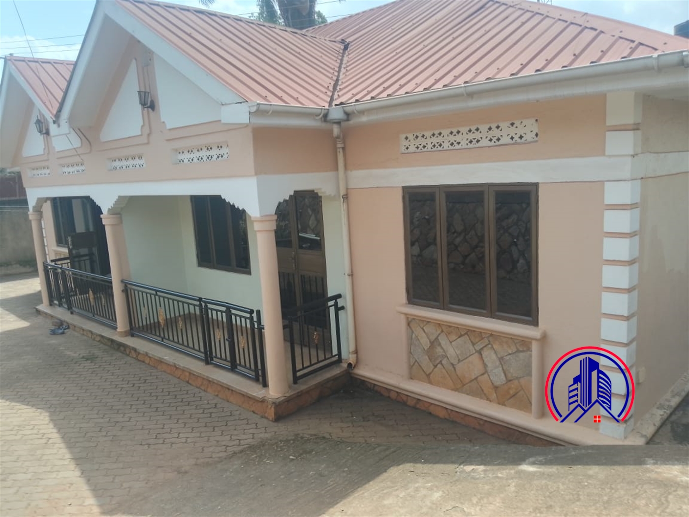 Semi Detached for sale in Bukoto Kampala