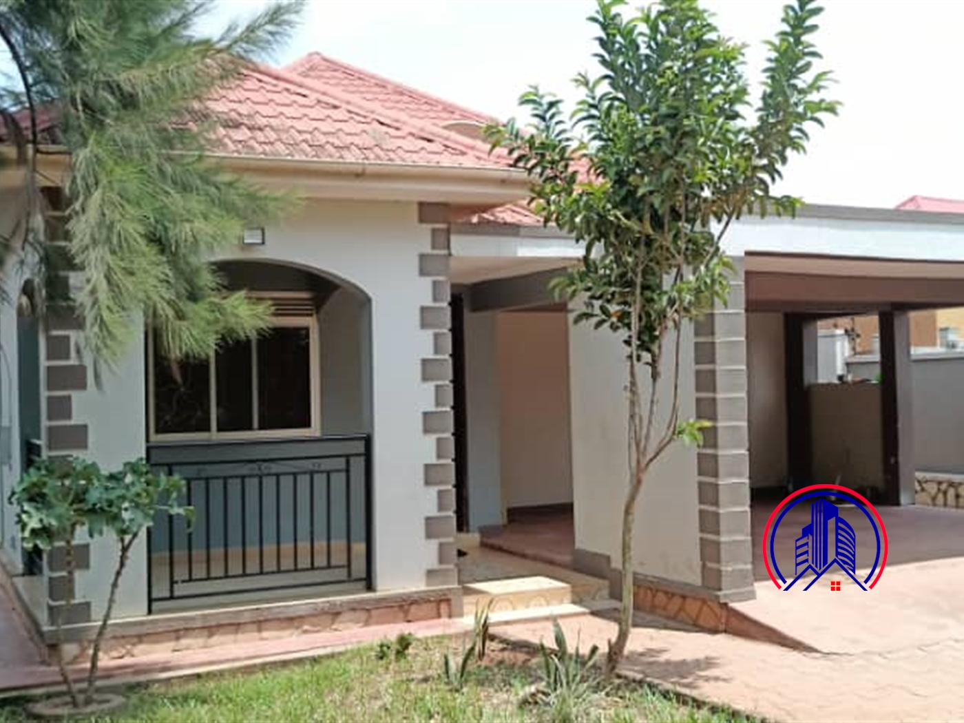 Bungalow for sale in Kiransasa Wakiso