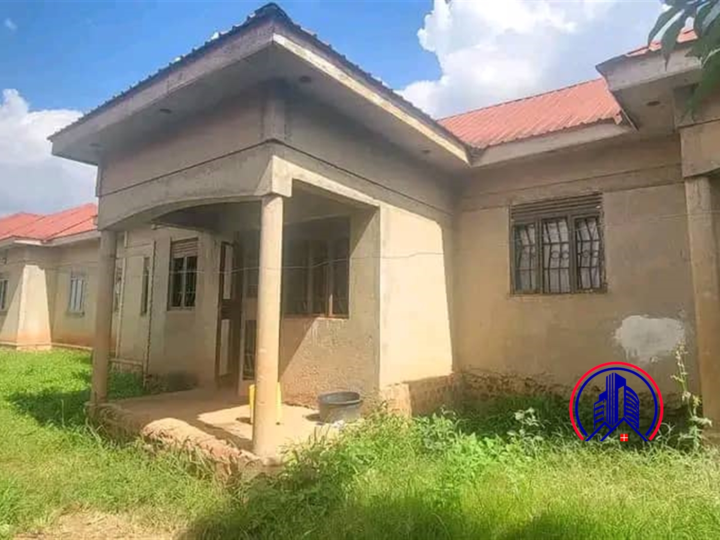 Duplex for sale in Kyanja Kampala