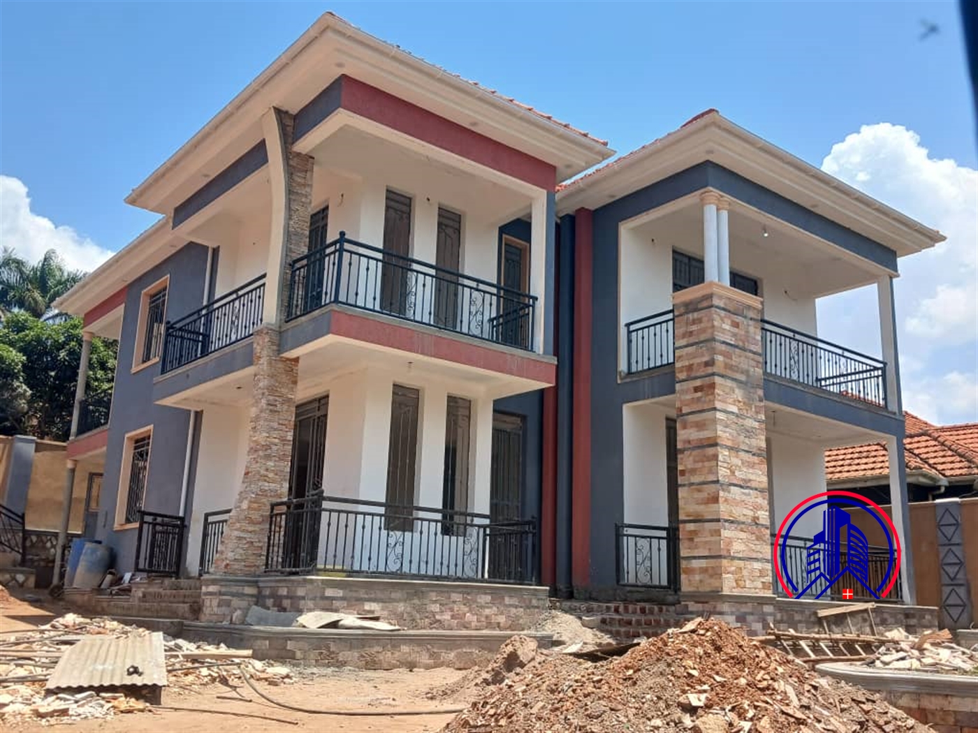 Storeyed house for sale in Munyonyo Kampala