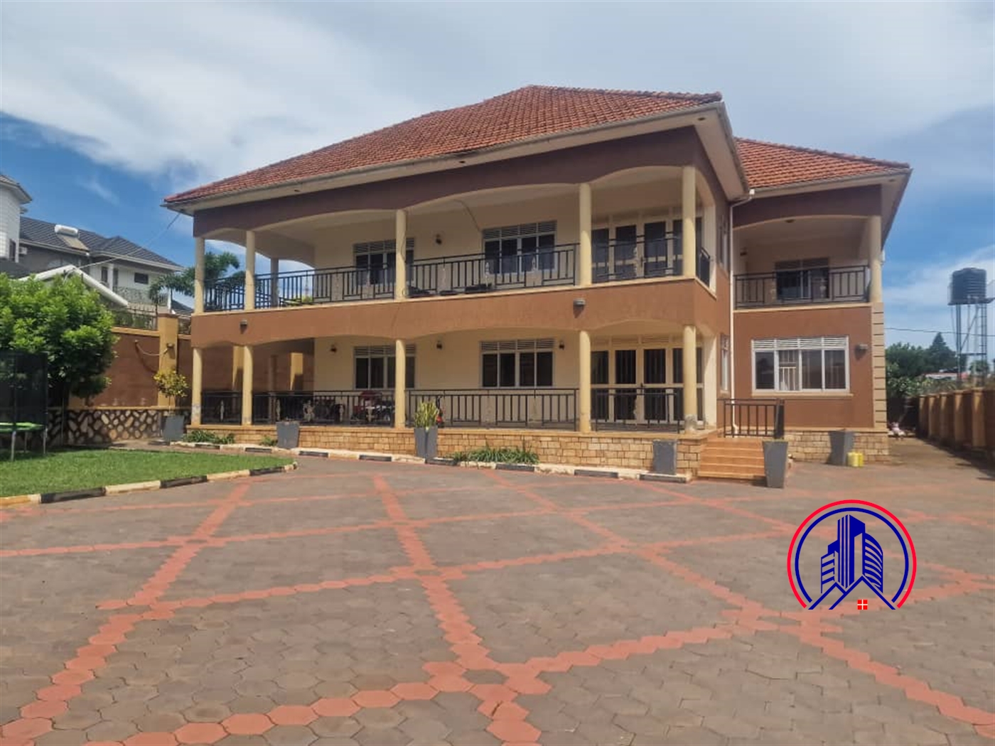 Storeyed house for sale in Bwebajja Wakiso