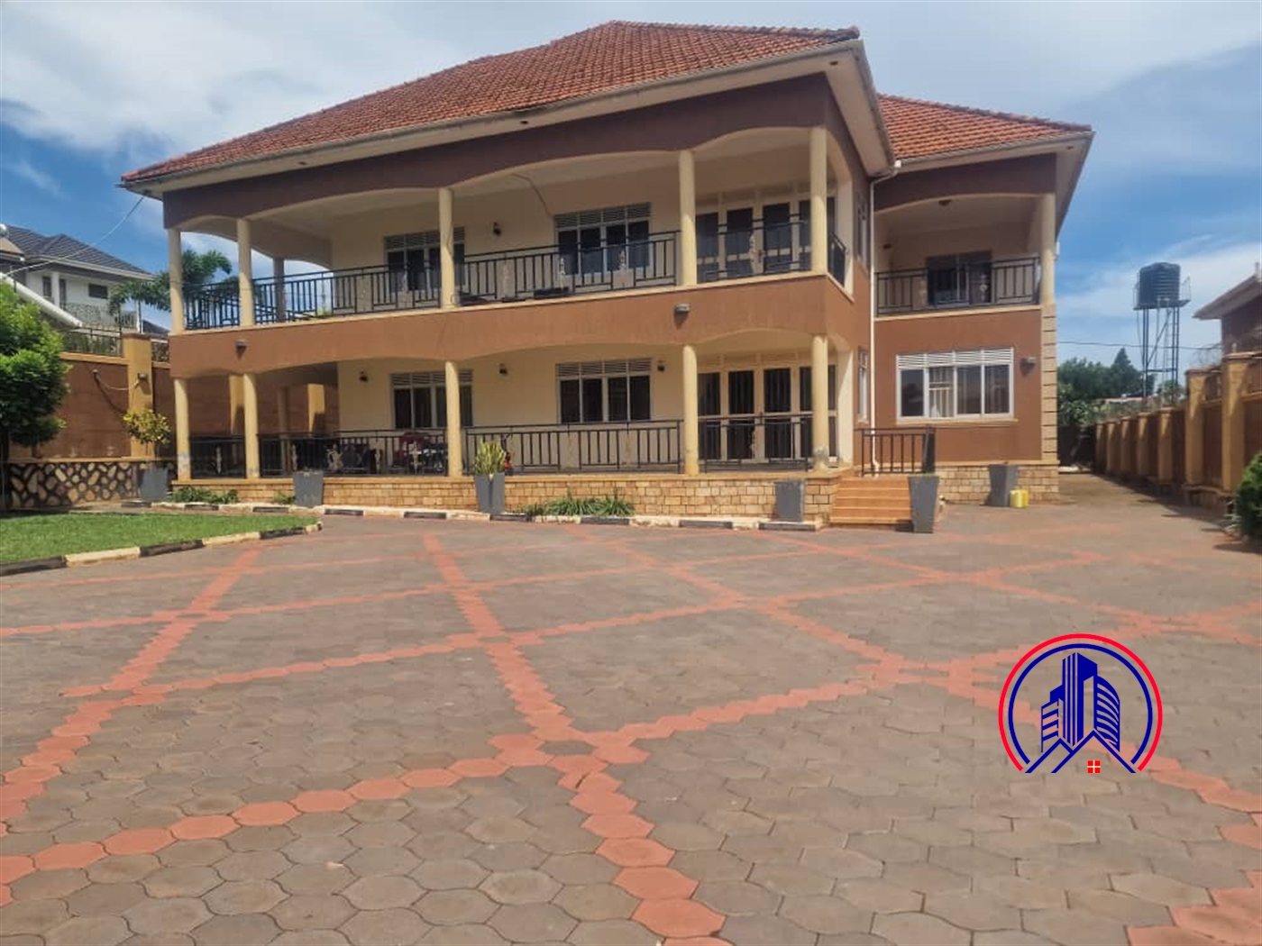 Storeyed house for sale in Bwebajja Wakiso