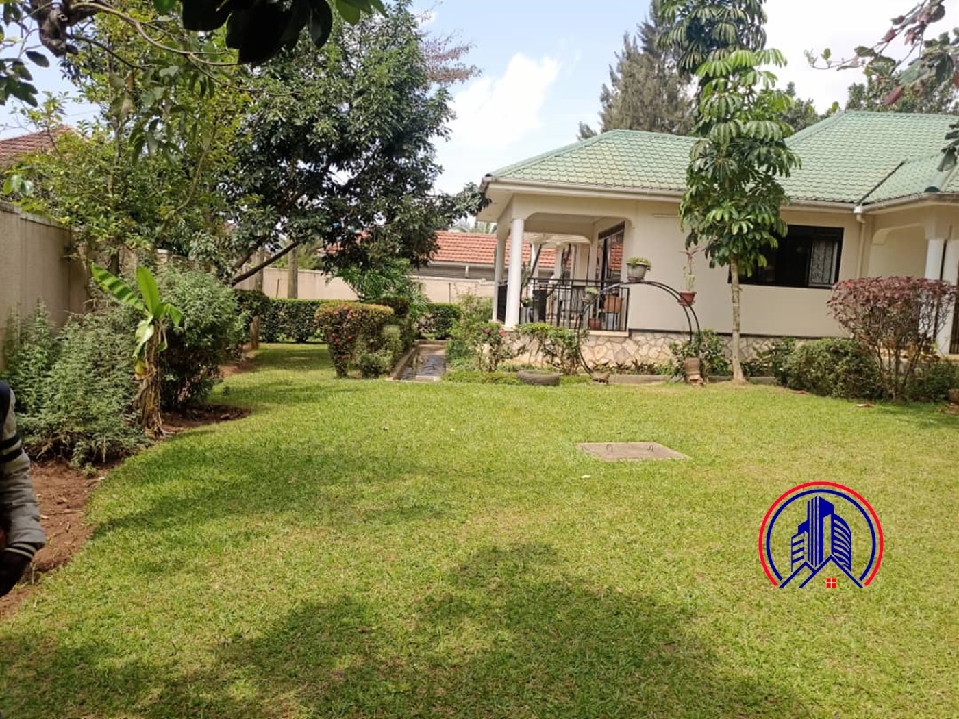 Bungalow for rent in Bbunga Kampala