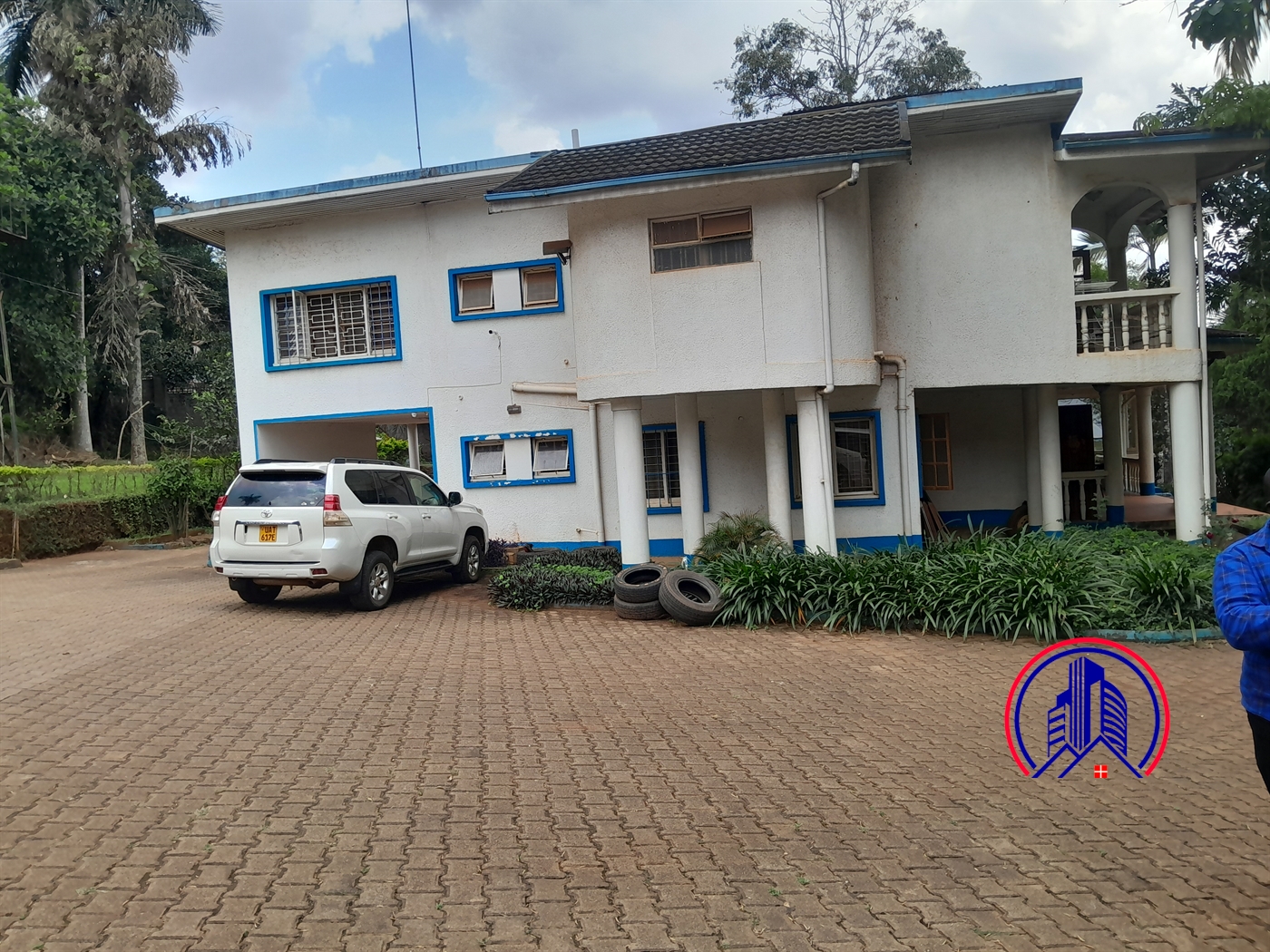 Storeyed house for rent in Kololo Kampala