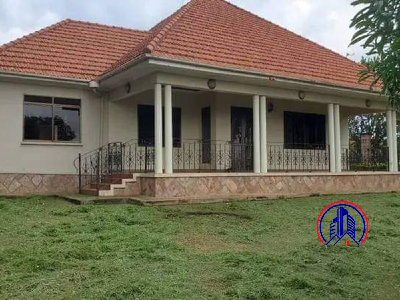 Bungalow for sale in Kulambilo Kampala