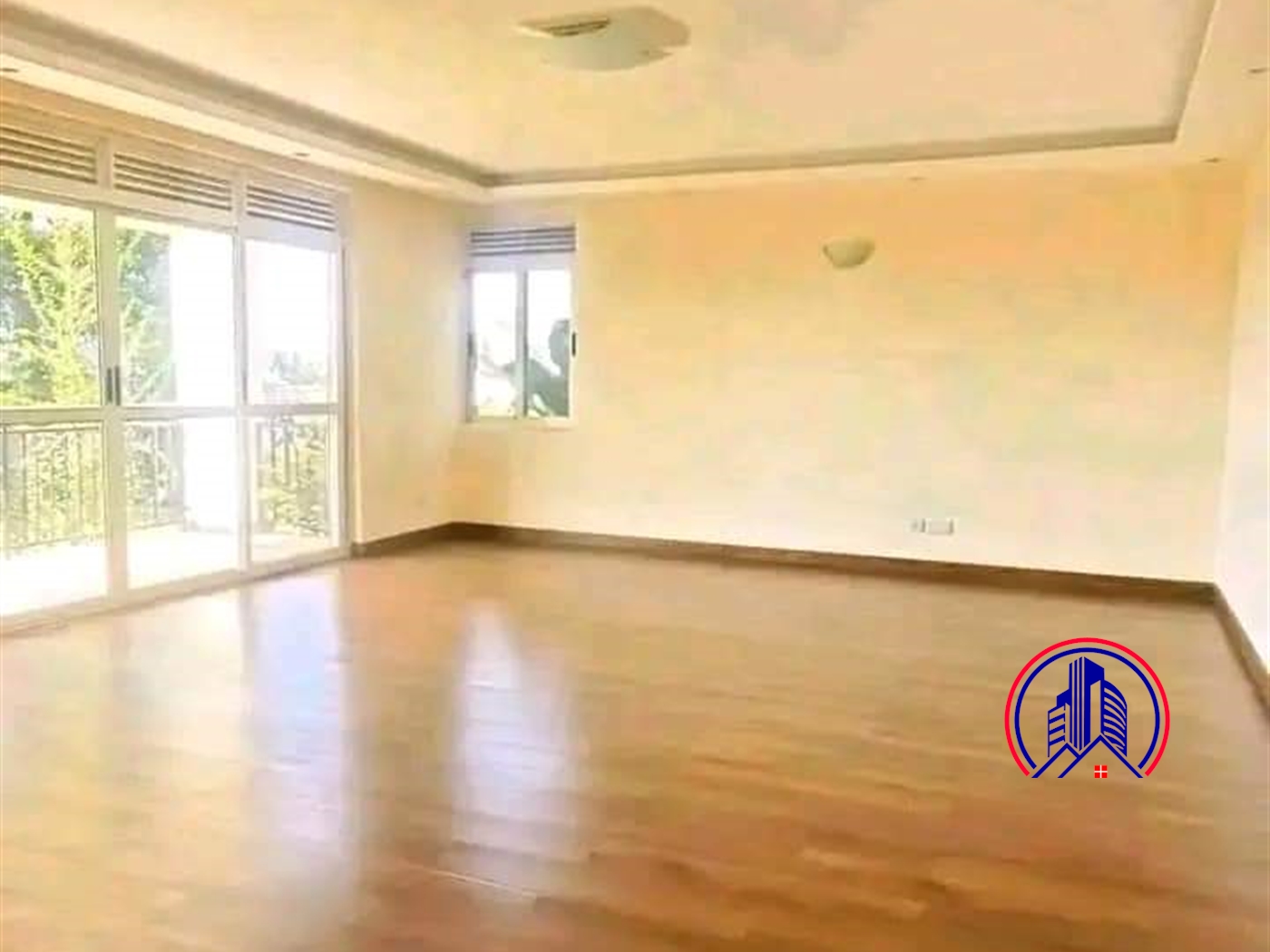 Duplex for rent in Mbuya Kampala