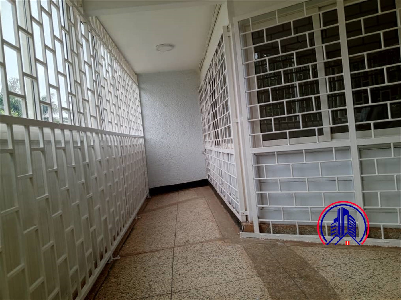 Bungalow for rent in Kololo Kampala