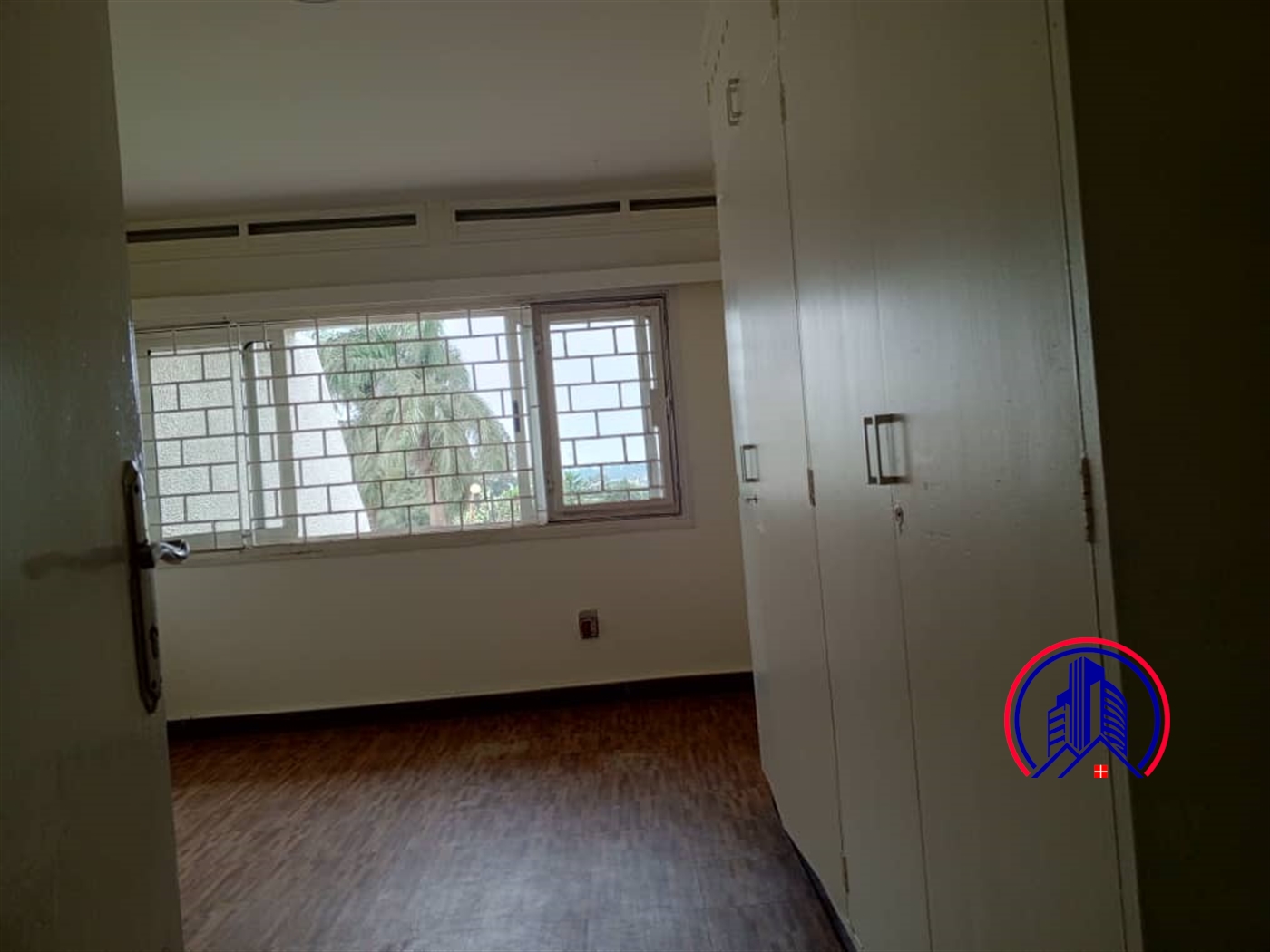 Bungalow for rent in Kololo Kampala