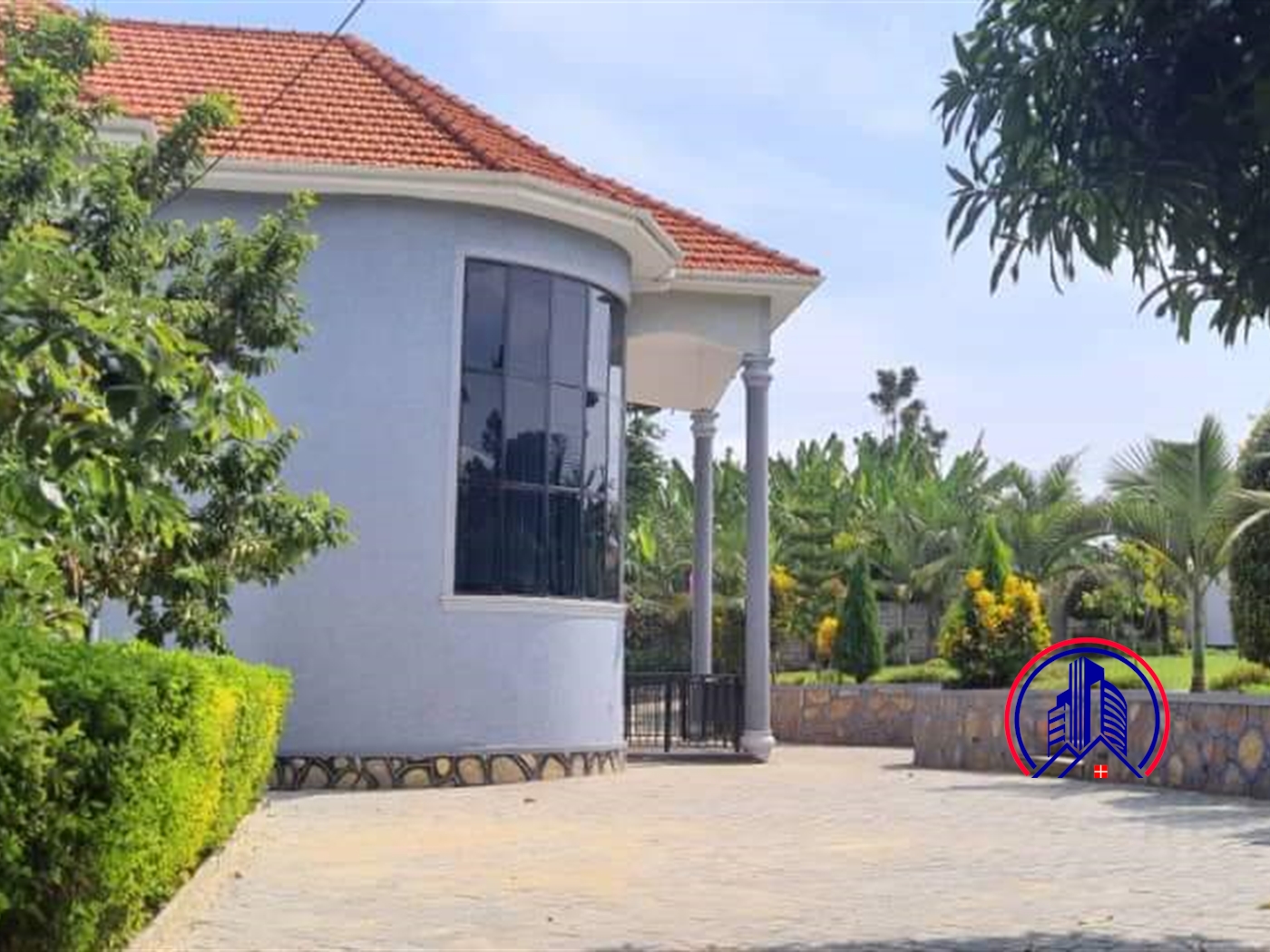 Storeyed house for sale in Busiika Wakiso